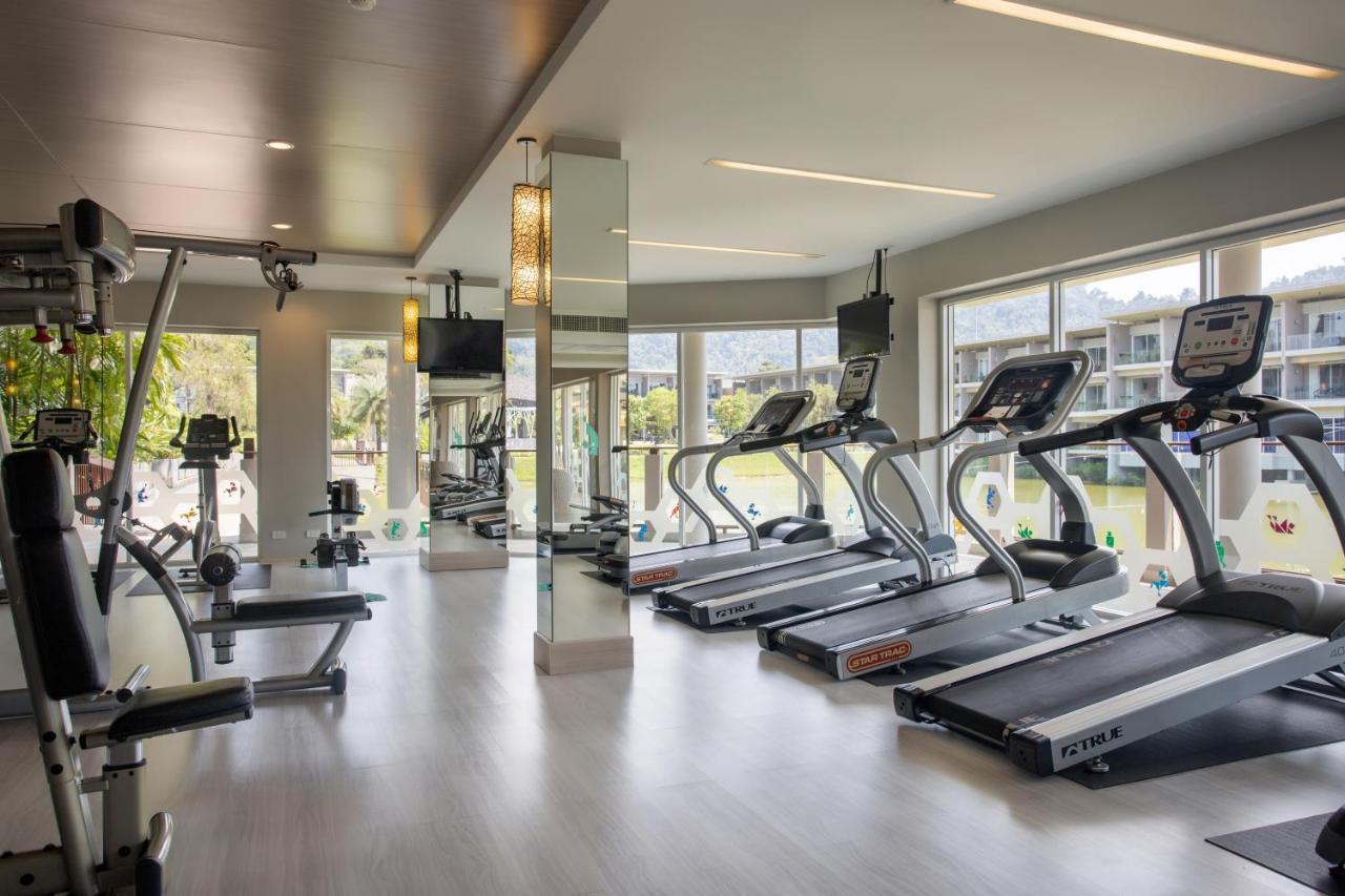 The Sands Khao Lak By Katathani - Sha Extra Plus Dış mekan fotoğraf The gym at the hotel