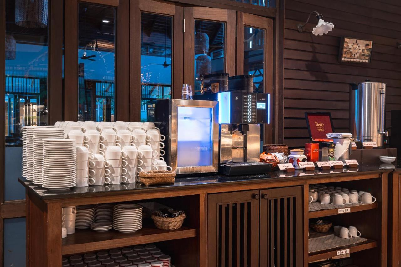 The Sands Khao Lak By Katathani - Sha Extra Plus Dış mekan fotoğraf A coffee station
