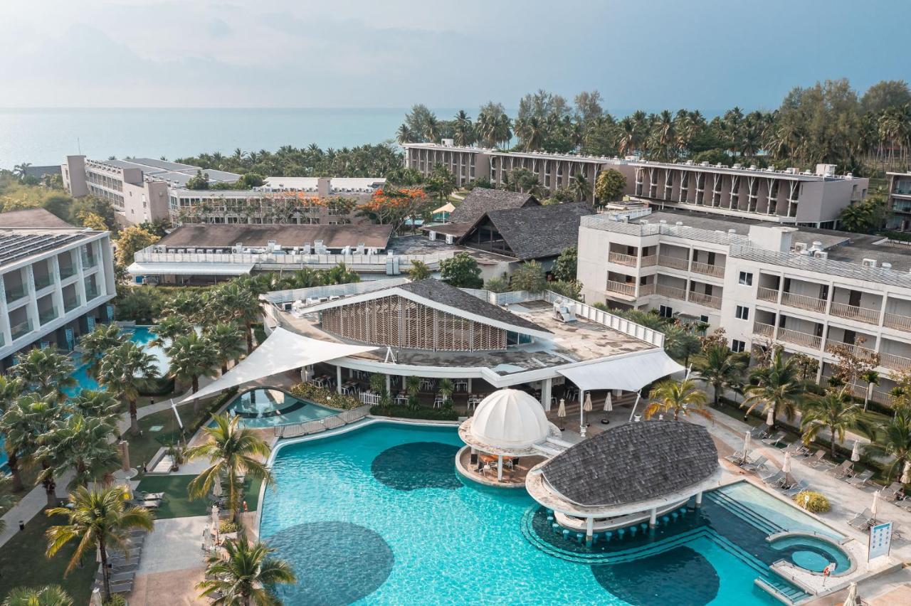 The Sands Khao Lak By Katathani - Sha Extra Plus Dış mekan fotoğraf The resort's main pool